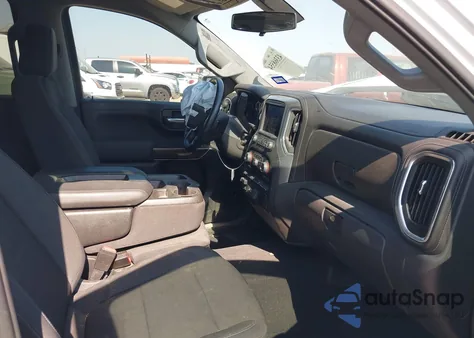 2021 Chevrolet Silverado 1500 4Wd Short Bed Lt z USA, uszkodzony, nr VIN 3GCUYDET8MG412818